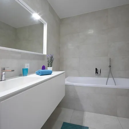Apartment Artemia